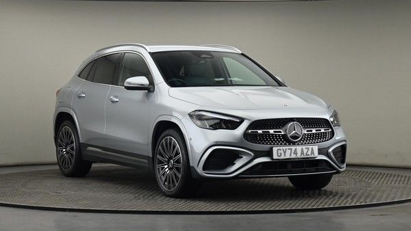 Mercedes-Benz GLA Mercedes-Benz GLA