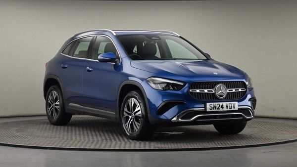 Mercedes-Benz GLA Mercedes-Benz GLA