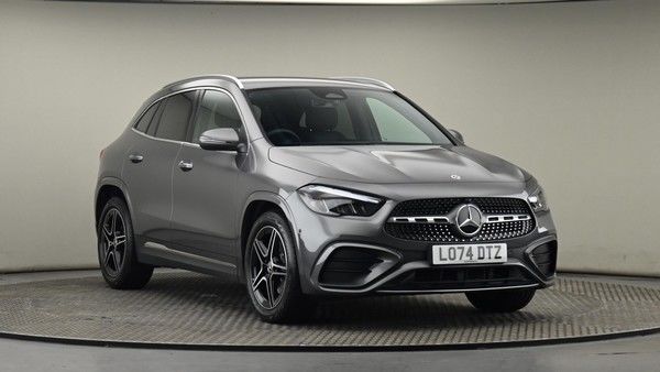 Mercedes-Benz GLA Mercedes-Benz GLA