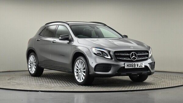 Mercedes-Benz GLA Mercedes-Benz GLA